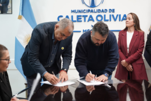 La Municipalidad de Caleta Olivia fortalece la vinculación laboral de estudiantes de la EICO